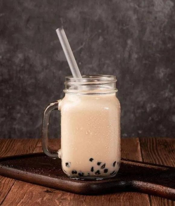 Bột sữa và các thành phần khác trong trà sữa chứa lượng calo đáng kể.