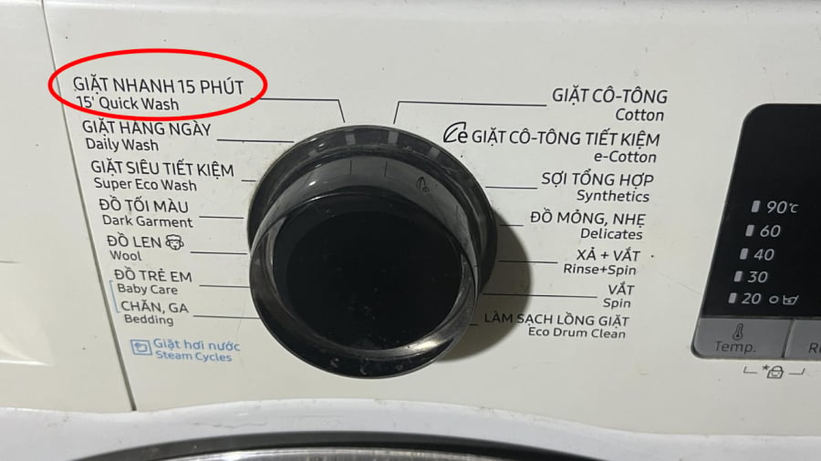 Chế độ giặt nhanh của máy giặt có thể giúp giảm thời gian giặt quần áo nhưng cũng có nhược điểm.