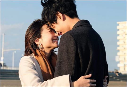 Có nhiều cặp vợ chồng không dám cháy hết mình vì sợ mình sẽ bị đối phương đánh giá. (ảnh minh họa)