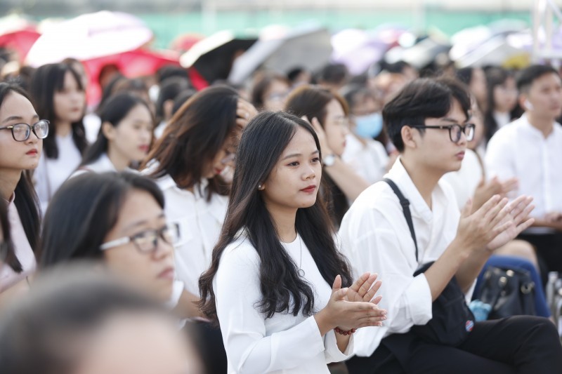 Một số trường đại học áp dụng chương trình miễn toàn bộ học phí