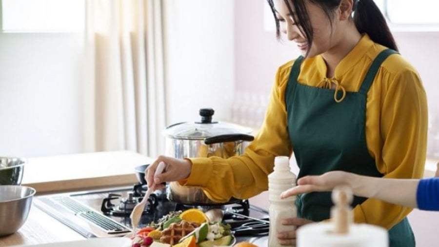 Bếp thơm gia đình ấm cúng