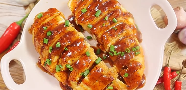 Thịt gà là một nguồn protein phong phú, cung cấp nhiều axit amin thiết yếu cho Sh88bet đăng ký miễn phí