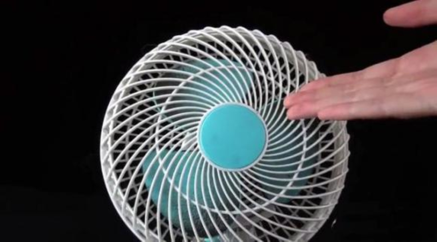 Quạt sau khi vệ sinh xong sạch bong như mới