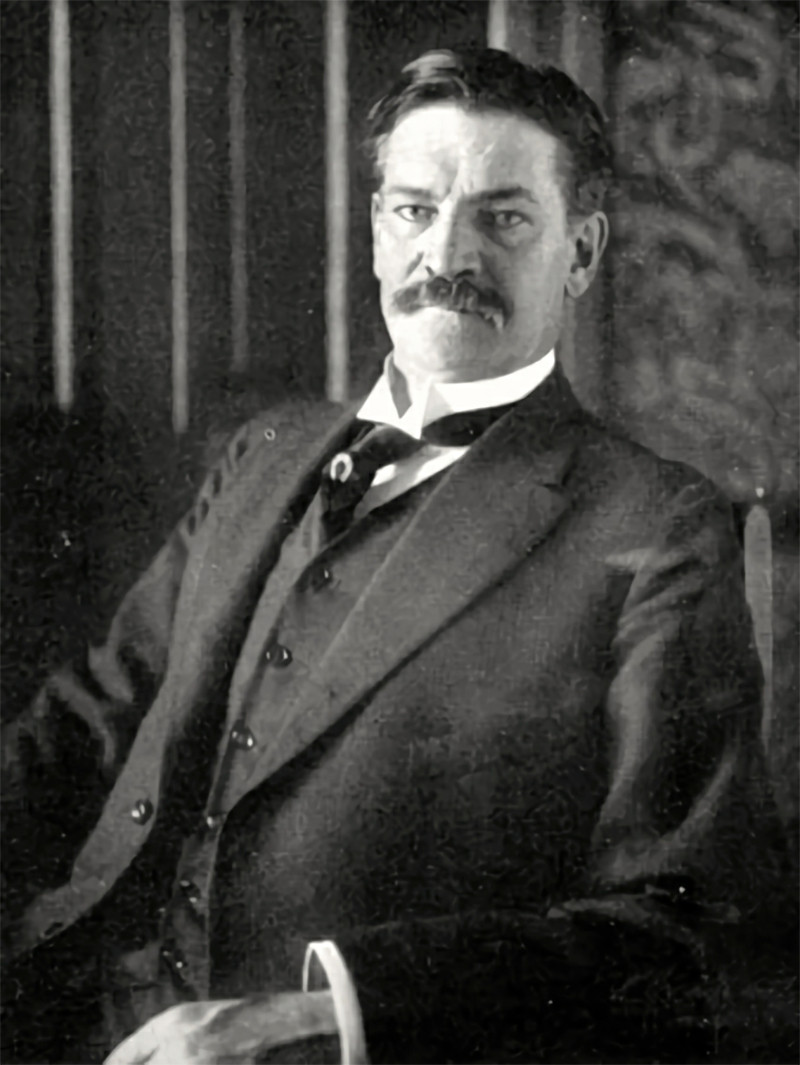 Đại tá Archibald Gracie IV