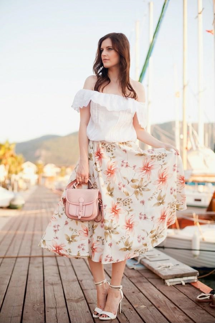Một outfit nữ tính, quyến rũ cho chính bạn.