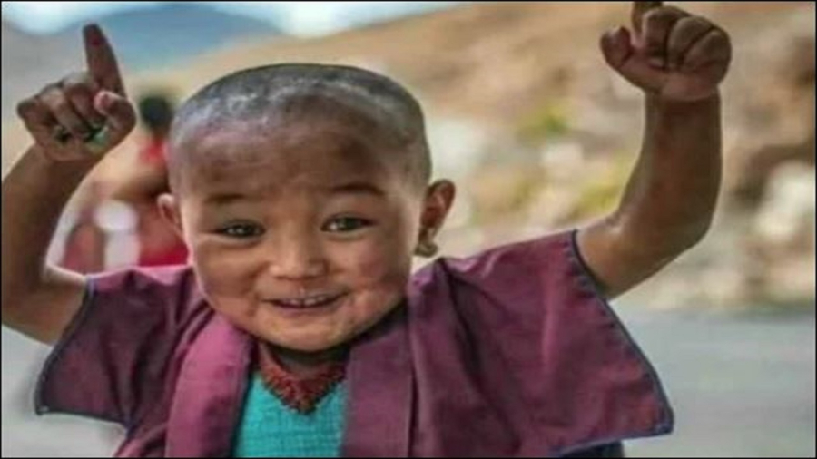 Những người như vậy sẽ luôn sẵn sàng giúp đỡ, khi bạn vấp ngã chính là người đáng để kết thân và làm bạn nhất. (ảnh minh họa)