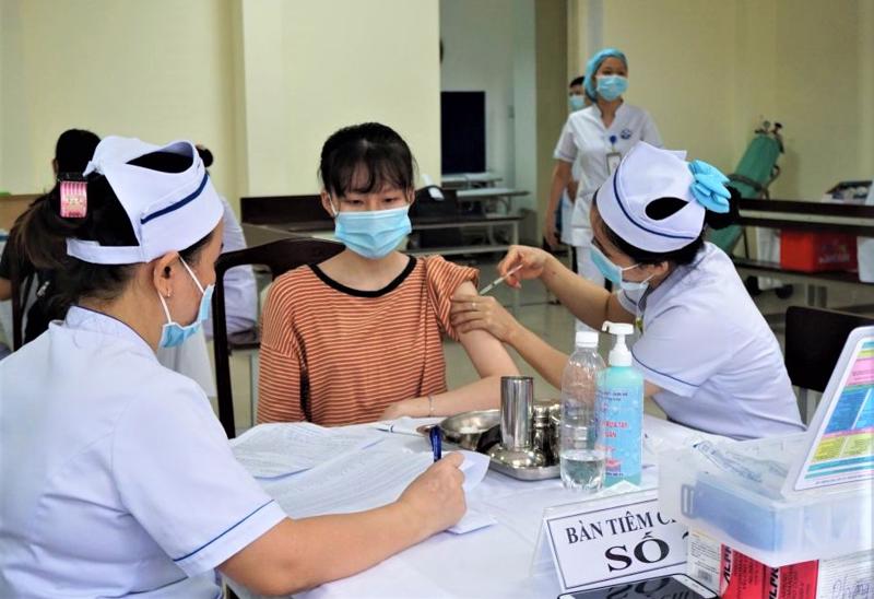 Lương viên chức thuộc 2 ngành giáo dục và y tế sẽ cao hơn so với mặt bằng chung.