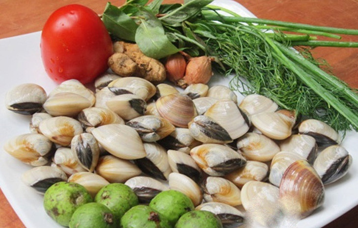 Canh ngao nấu sấu chua chua