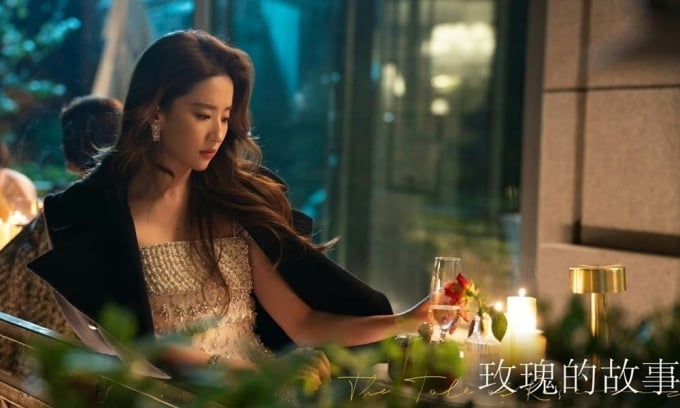 Lưu Diệc Phi đẹp là điều không ai có thể phủ nhận, nhưng gu thời trang và khả năng cân đồ cũng xuất sắc không thua gì nhan sắc của cô. 