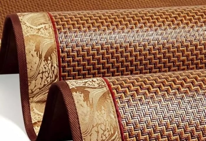 Chiếu may sẽ hấp thu nhiệt tạo cảm giác mát mẻ, dễ chịu