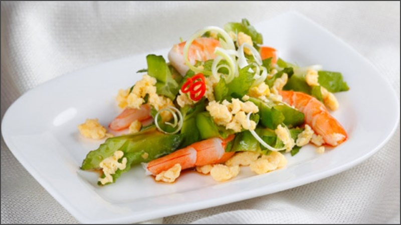 Đậu rồng giàu các chất chống oxy hóa tự nhiên, giúp bảo vệ màng tế bào khỏi sự tấn công của các gốc tự do gây hại