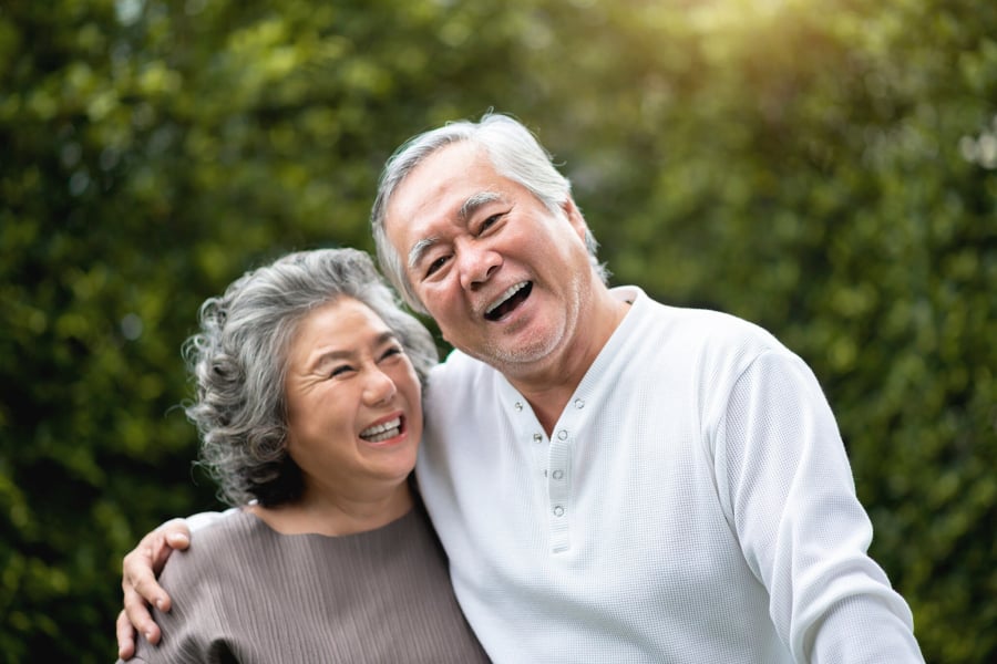 Trong vai trò cha mẹ, chúng ta cần tôn trọng và biết quý trọng người cao tuổi, đồng thời dành tình yêu thương sâu sắc cho các em nhỏ. 