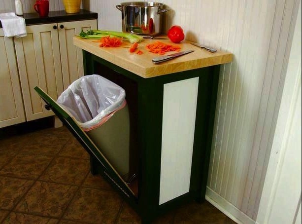 Thùng rác đặt trúng chỗ này chẳng khác gì 'tiễn chân' đuổi thần Tài