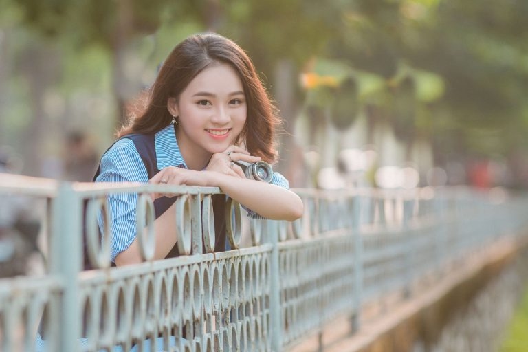 Khi ai đó đã nhận ra sự phù phiếm của Shbet16 chơi game trực tuyến, họ có thể nuôi dưỡng một tấm lòng không ganh đua và không phiền muộn. 