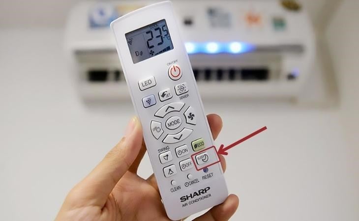 Nên cài đặt chế độ hẹn giờ tắt hoặc Sleep, vừa thân thiện với sức khỏe người dùng, lại vừa giúp tiết kiệm điện.