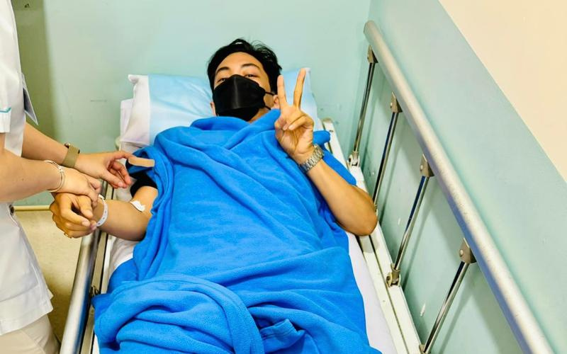 Mặc dù không đề cập rõ về bệnh tình nhưng có thể thấy tình hình sức khoẻ hiện tại của Phan Hiển không được tốt.    