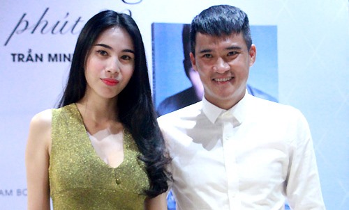  Thủy Tiên không theo dõi Công Vinh trên mạng xã hội
