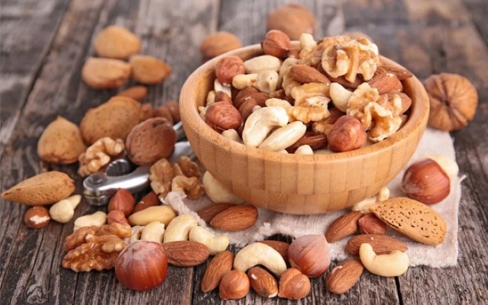Chứa nhiều axit béo thiết yếu, những Shbet0099 cá cược trực tuyến nhẹ này duy trì độ đàn hồi và hydrat hóa của da.
