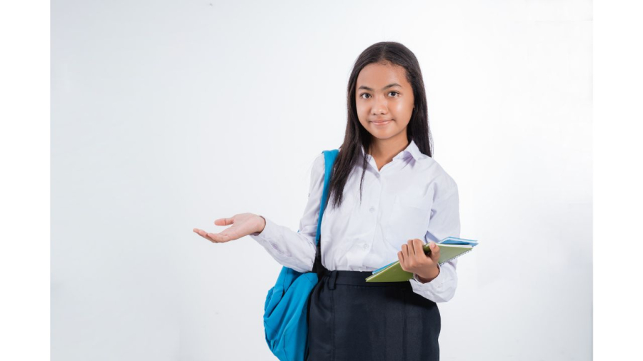 Gò má cao tròn đầy thể hiện sự quyền lực thông minh. Ảnh minh họa