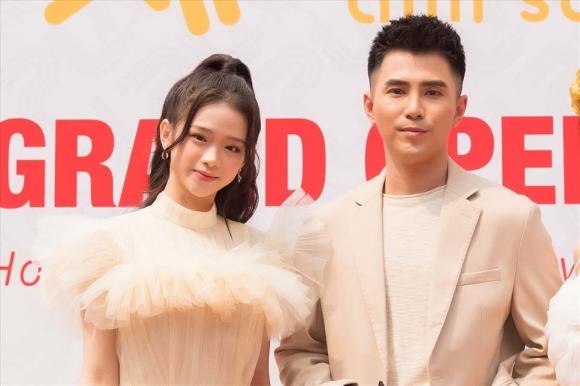 Will và Linh Ka chia tay.  