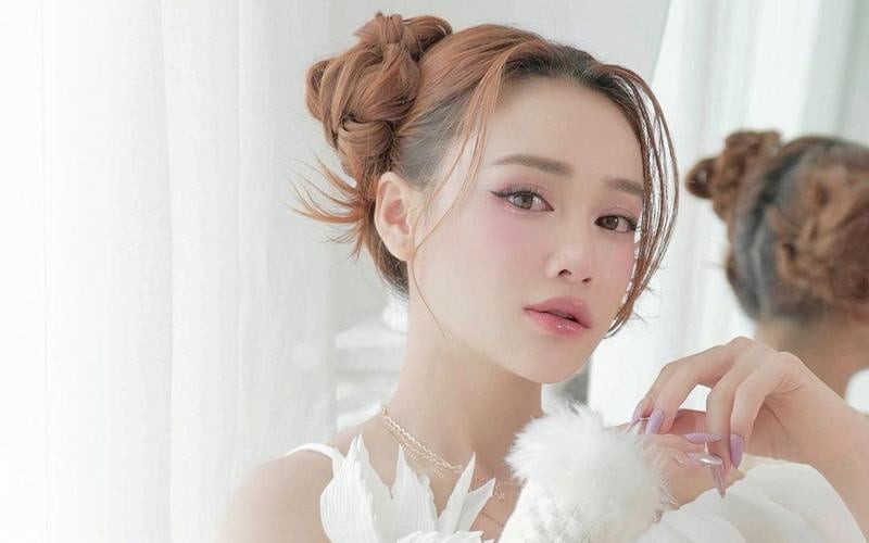 Nhã Phương chuẩn bị chuyển hướng sang làm ca sĩ?