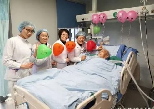 Trái ngược với quan niệm của người Trung Quốc, người phương Tây có quan điểm khác về cái chết và sự tự do cá nhân.