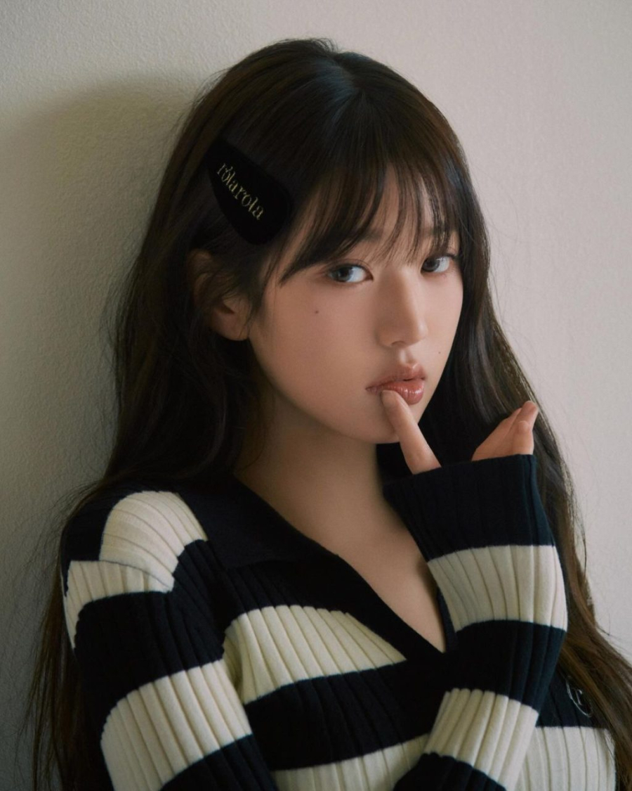 Jang Won Young (IVE) từng khiến người hâm mộ “trầm trồ” với mái thưa.    