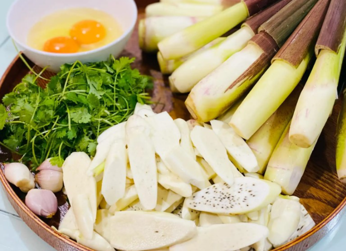 Củ niễng sinh sống trong vùng đất ngập nước nên cũng tiềm ẩn rất nhiều ký sinh trùng. 