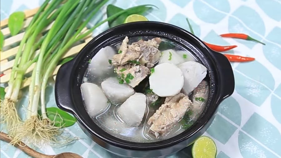 Khoai sọ là một nguồn thực phẩm giàu sắt và đồng, hai khoáng chất thiết yếu cho quá trình tạo máu