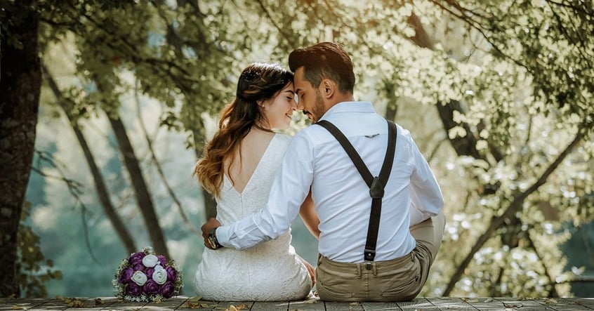 Nếu một người phụ nữ kết hôn với một người đàn ông “bóng bẩy”, tương lai của họ sẽ đầy bất ổn, thậm chí là nghèo đói. 