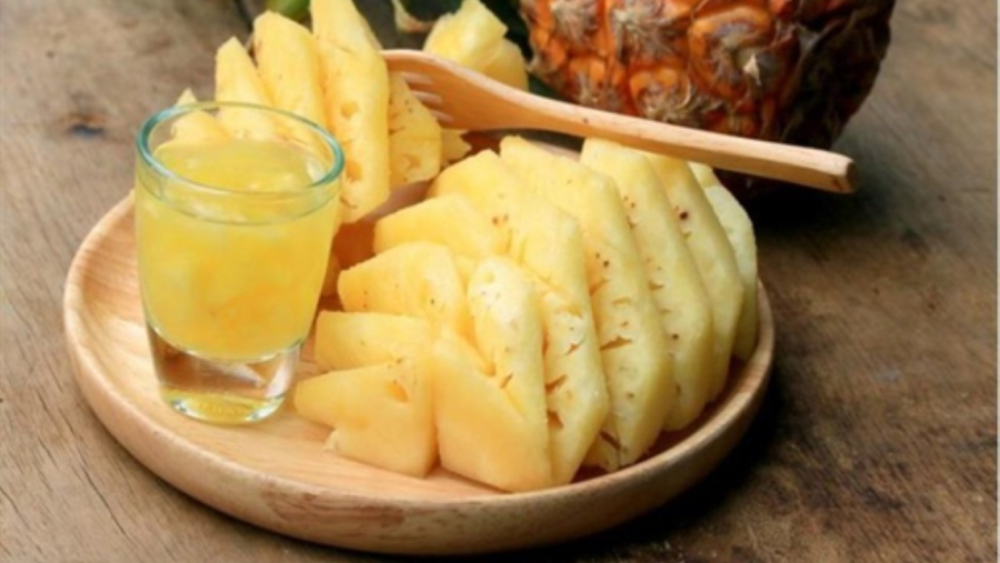 Dứa có tính hàn, vị ngọt mát, tác dụng tuyệt vời trong việc thanh nhiệt cho Sh88bet đăng ký miễn phí trong mùa hè nóng nực.