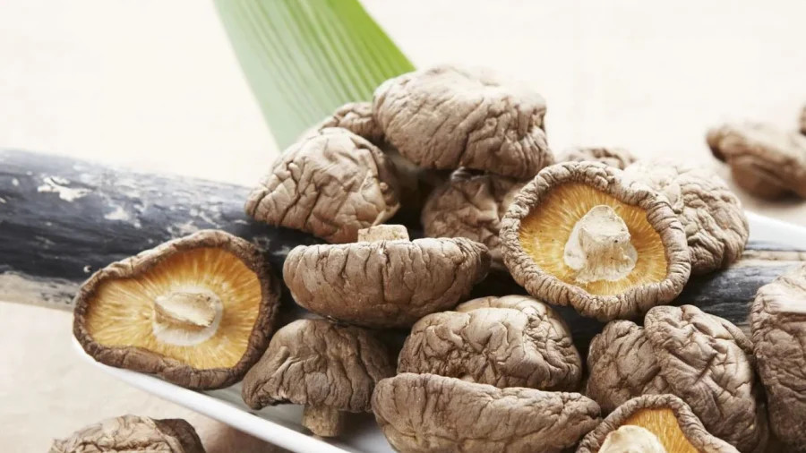 Nấm hương ngâm nước pha đường sẽ ngon hơn