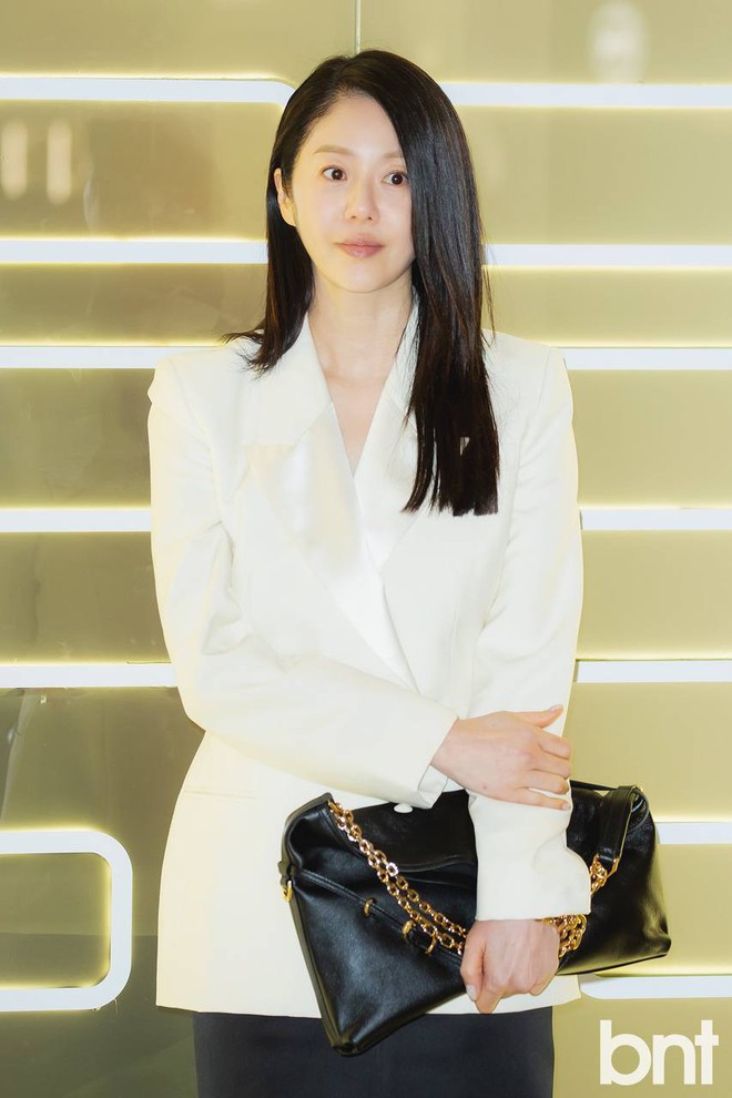 Go Hyun Jung duy trì làm đẹp với cách này.