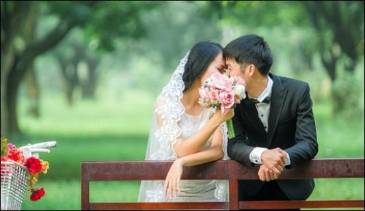 Hầu hết phụ nữ đều cống hiến hết mình cho Shbet111 slot, casino, thể thao, xổ số rồi bỏ bê những ước mơ mà họ từng theo đuổi. (ảnh minh họa)