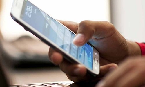 Một người có những ân oán cá nhân thường sẽ tìm cách tránh né mọi cuộc gặp gỡ, kể cả qua điện thoại.    
