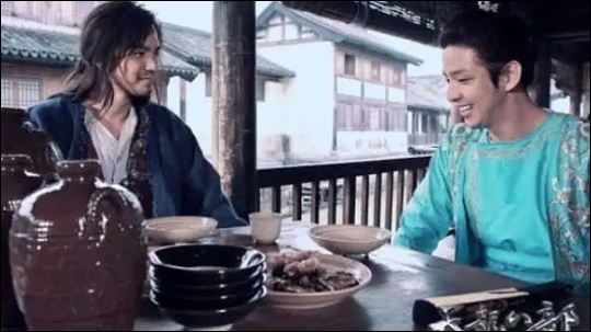 Rượu một khi đã nghiện thì chẳng những ảnh hưởng sức khỏe mà tinh thần cũng trở nên kém minh mẫn (ảnh minh họa)
