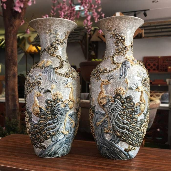 Lục bình thường có tỷ lệ được thiết kế theo quy luật vàng trong phong thủy