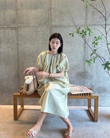 Nàng tóc ngắn đừng bỏ qua món thời trang nữ tính, dịu dàng như váy dài.