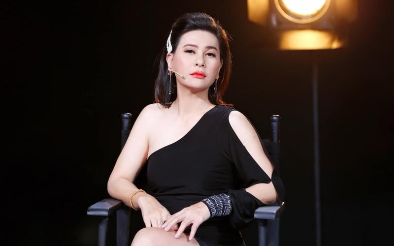 Cát Phượng tiết lộ đang gặp khó khăn, phải gánh vác nhiều nỗi lo toan