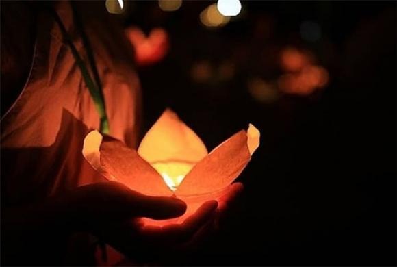 Hàng năm, người dân Trung Quốc tiến hành cúng cô hồn vào ngày 14 tháng 7 âm lịch.