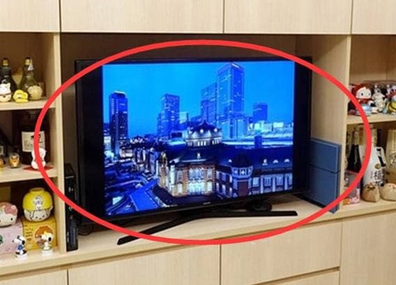 Ngày nay, TV đang phát triển nhanh chóng với nhiều tính năng mới như wifi và màn hình 4K.