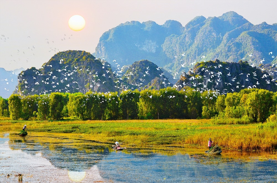 Đầm Vân Long đã được đưa vào khai thác du lịch từ năm 1998