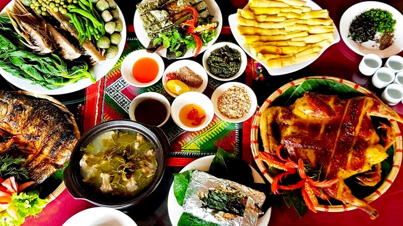 Du khách sẽ có cơ hội thưởng thức nhiều món đặc sản độc đáo. 