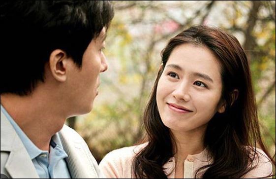 Tình cảm vợ chồng bền lâu quyết ở chữ nhẫn. Một khi có mâu thuẫn cả hai nên nhường nhịn, bình tĩnh mà giải quyết. (ảnh minh họa)