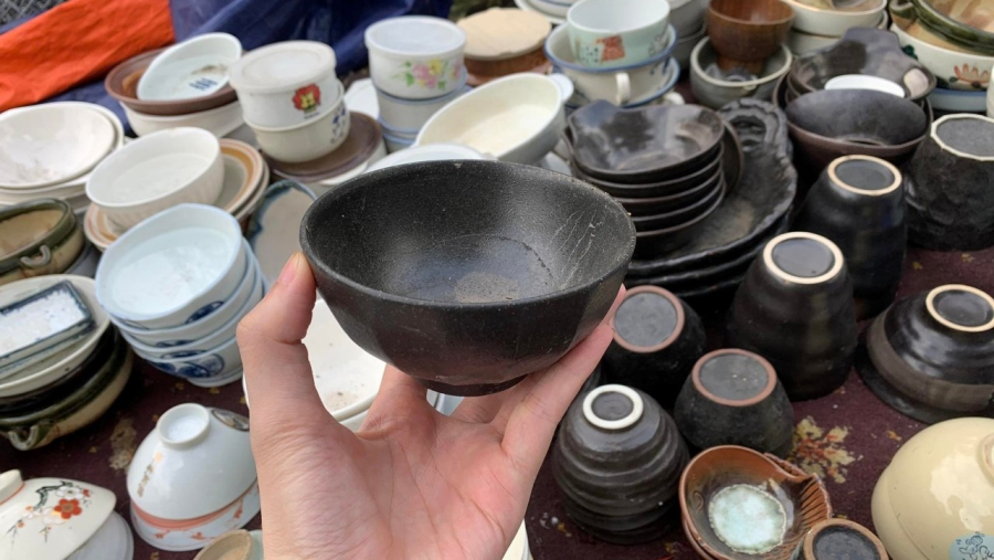 Dùng bát đũa, cốc chén... cũ của người khác có khả năng mang lại hiểm họa, thất bát cho người chủ mới.