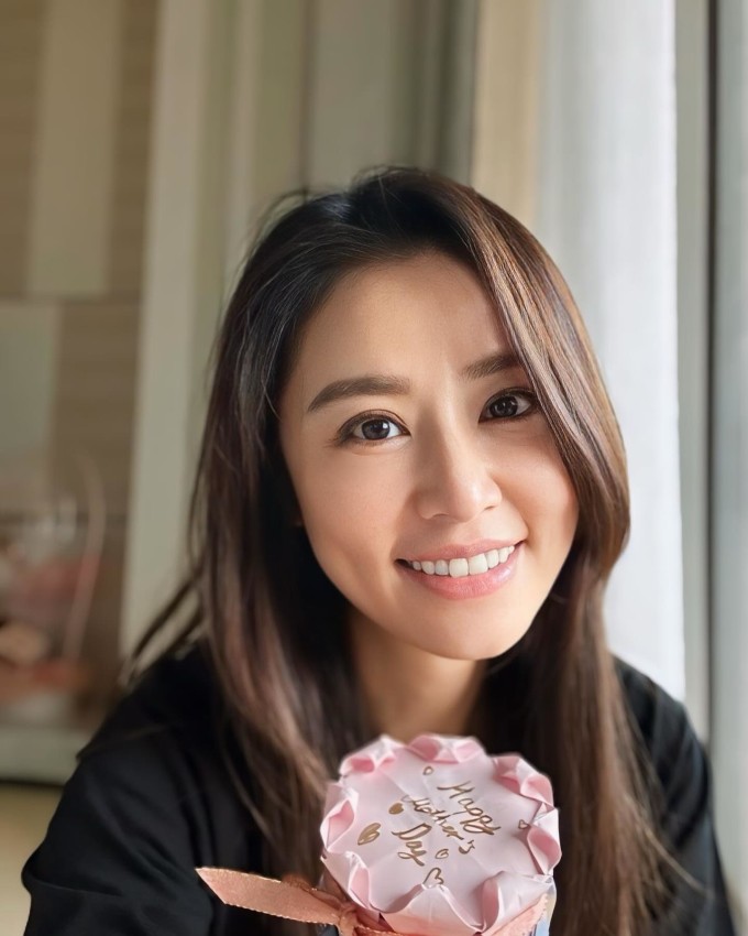 Phải nói rằng dù đã U50 nhưng Mừng SHBET phiên bản mới 2025 nhan sắc của cô vẫn khiến nhiều người phải trầm trồ.