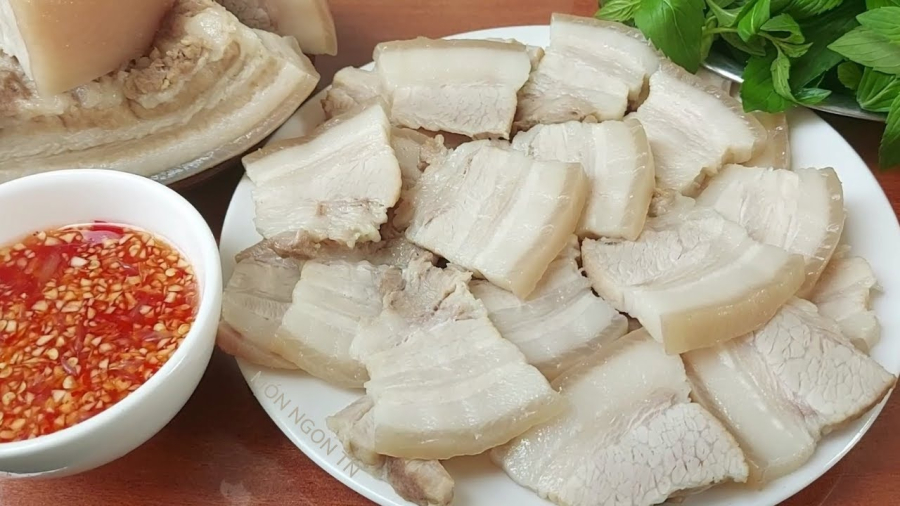 Thịt luộc mềm ngon