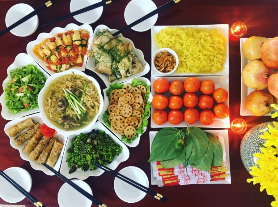 Mâm cỗ cúng Rằm tháng 7