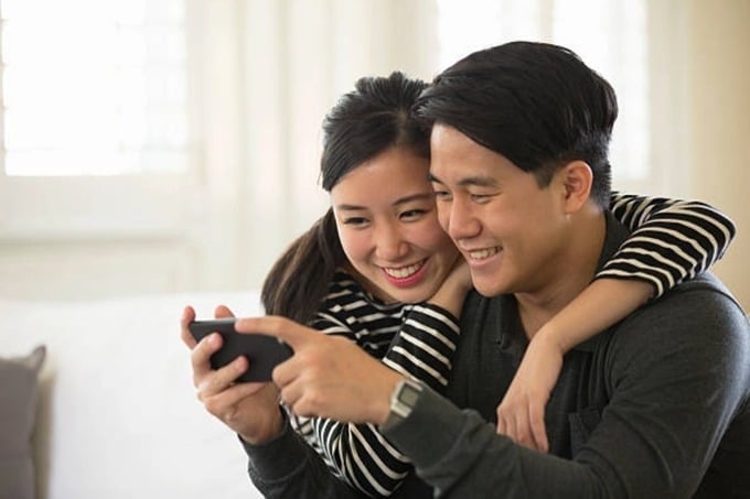 Khi một phụ nữ đã có Shbet111 slot, casino, thể thao, xổ số muốn bạn chú ý đến mình, cô ấy sẽ không nói thẳng mà thường thực hiện ba điều sau:    
