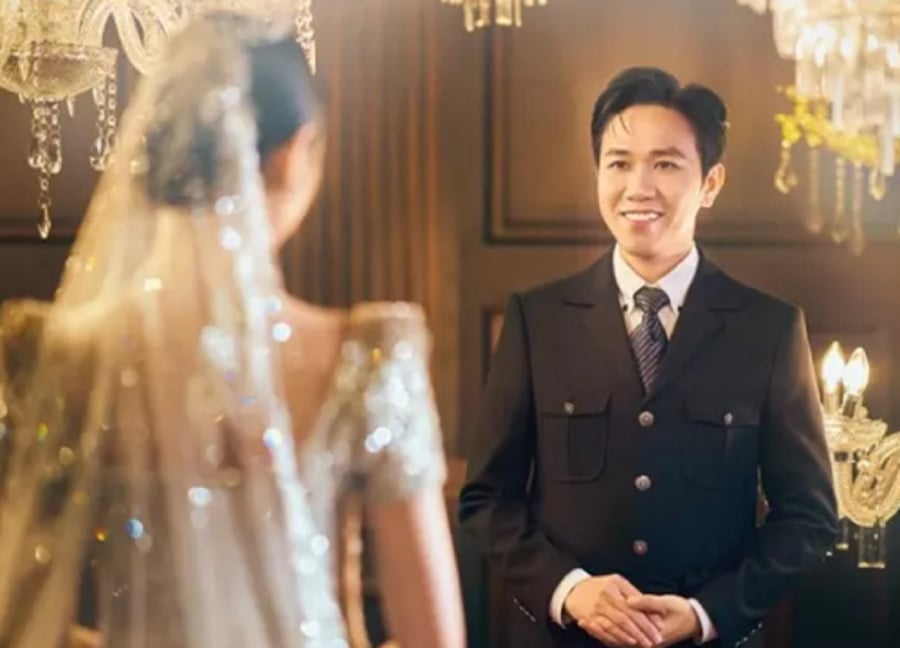 Theo đó, Quatrian shbet hiện đang mở diễn viên Anh Đức và Quỳnh Anh diễn ra ngày 10/9.